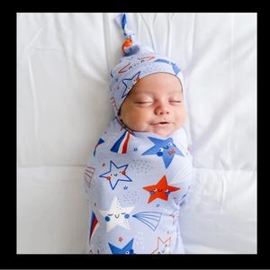 🌟NIB LS Swaddle Set🌟